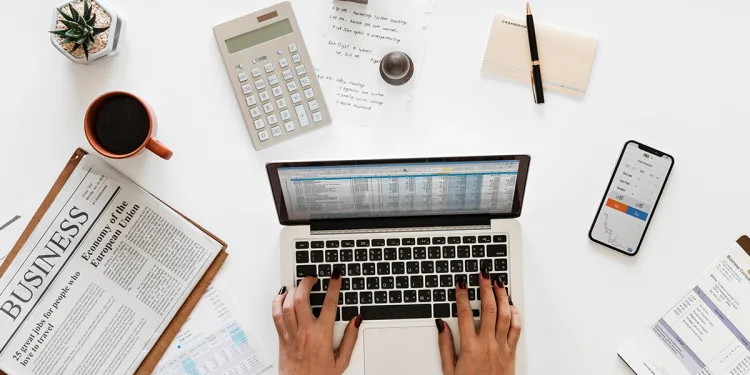 10 Important Business Skills to Learn Before Starting Your Own Company